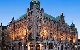 Home Hotel Christian IV